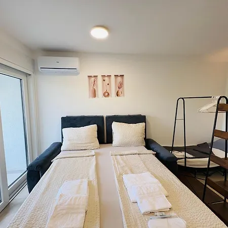 Vale Apartament *