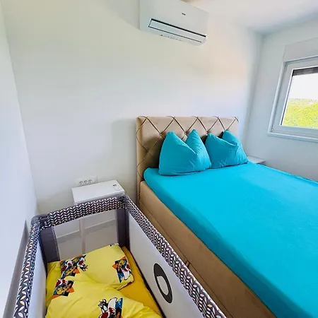 Apartment Vale