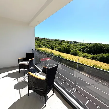 Apartament Vale *
